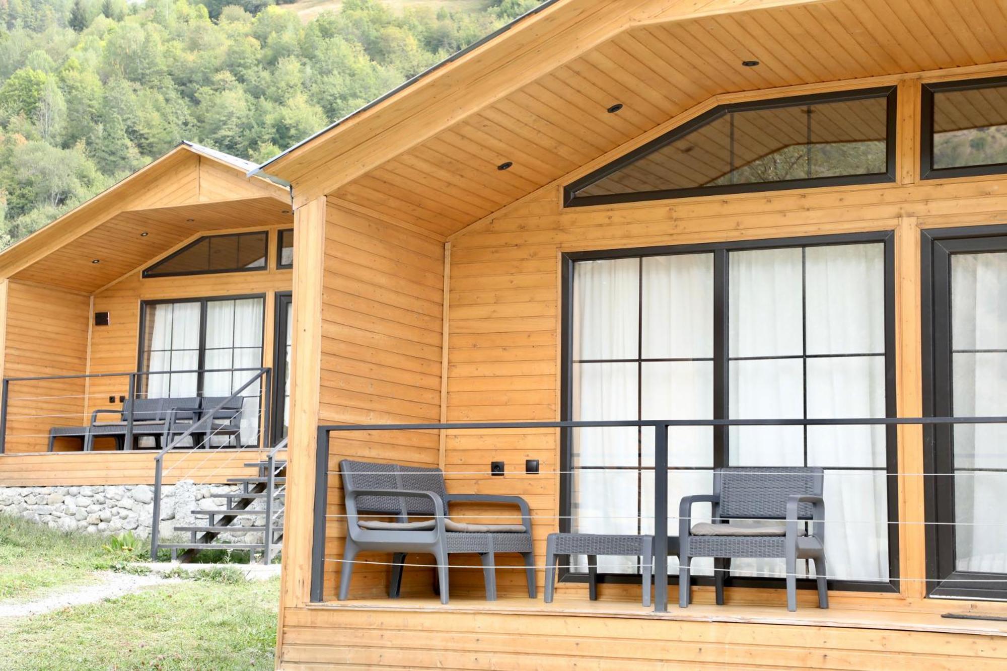 Mestia Villas Kültér fotó
