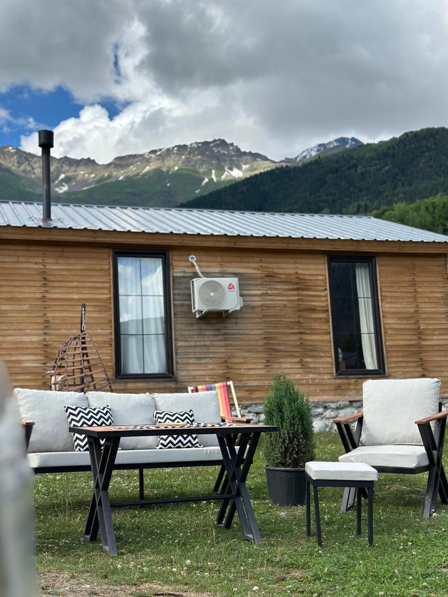 Mestia Villas Kültér fotó