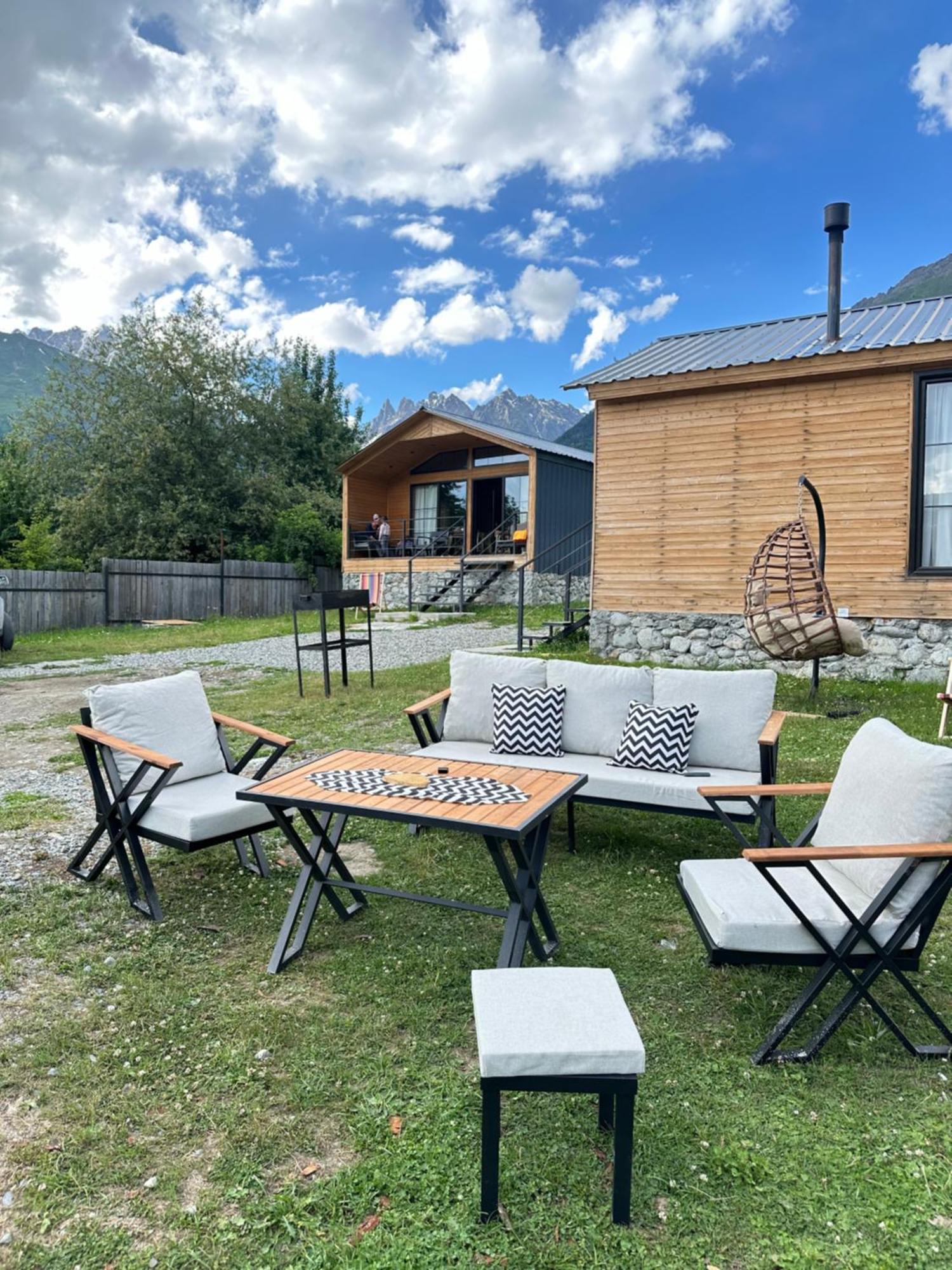Mestia Villas Kültér fotó