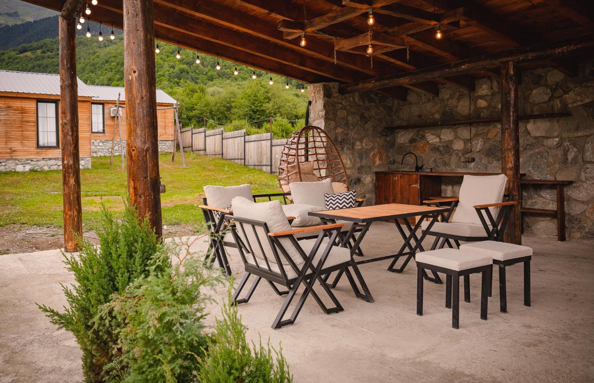 Mestia Villas Kültér fotó