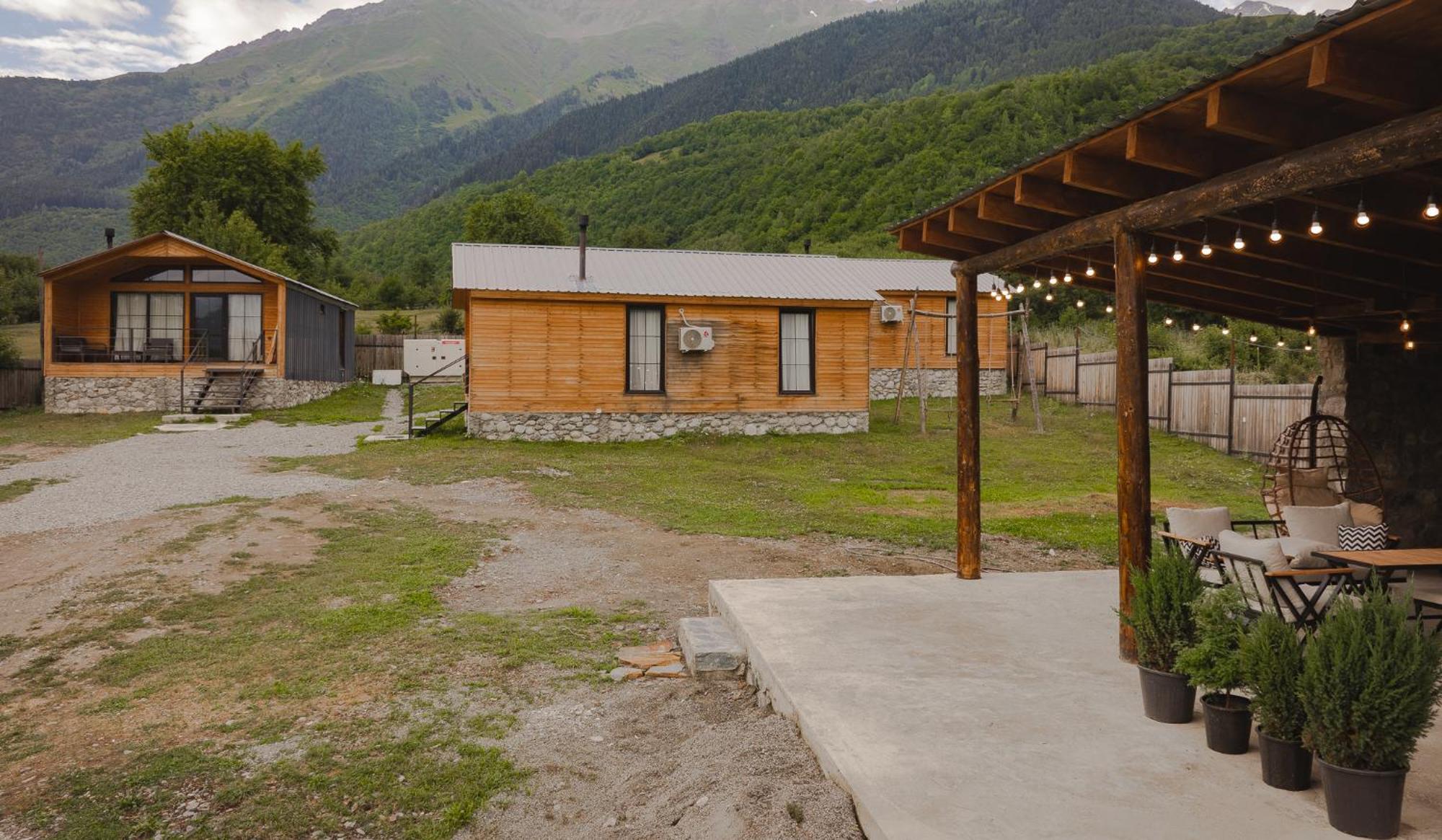 Mestia Villas Kültér fotó